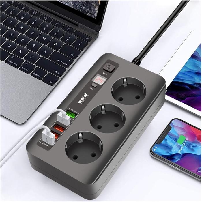 Разклонител 3 гнезда и 5 USB порта, FastCharge, С ключ, 3000W, 10А -таймер Разклонител 3 гнезда и 5 USB порта, FastCharge, С ключ, 3000W, 10А -таймер